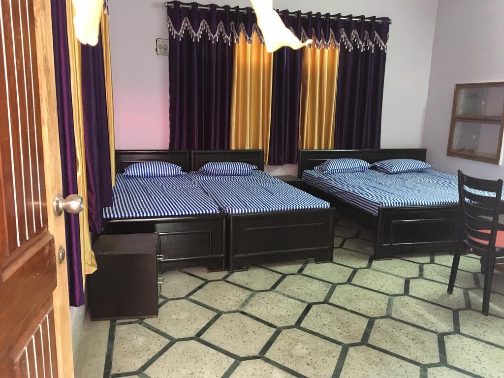 Srishti Shelter Hotel Varanasi Exterior photo