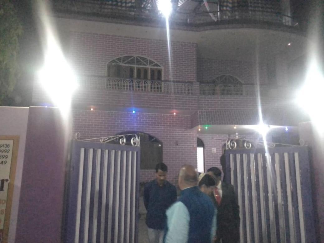 Srishti Shelter Hotel Varanasi Exterior photo